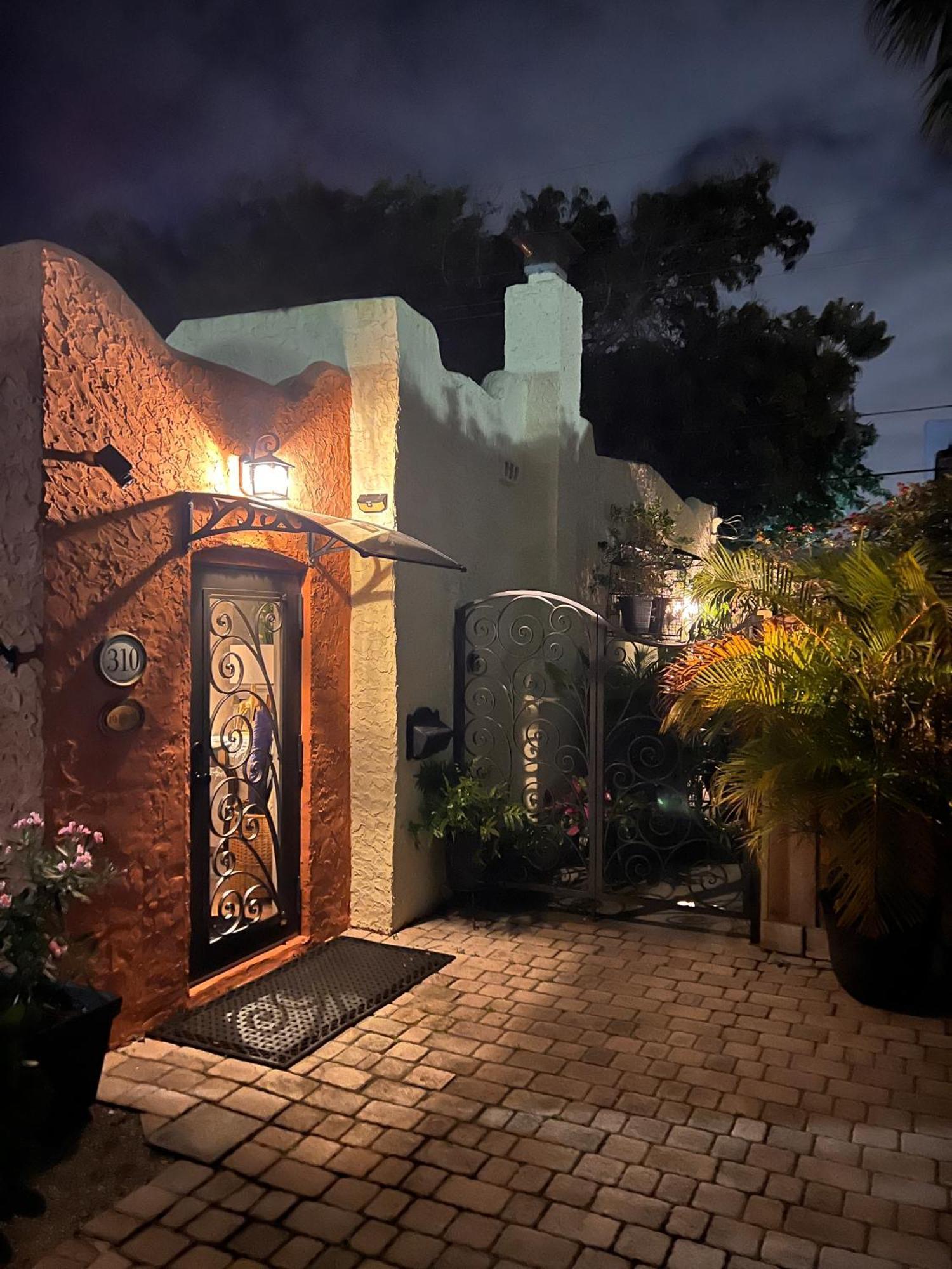 Tropical Designer House In Heart Of Antique Row Wpb Vila West Palm Beach Exterior foto