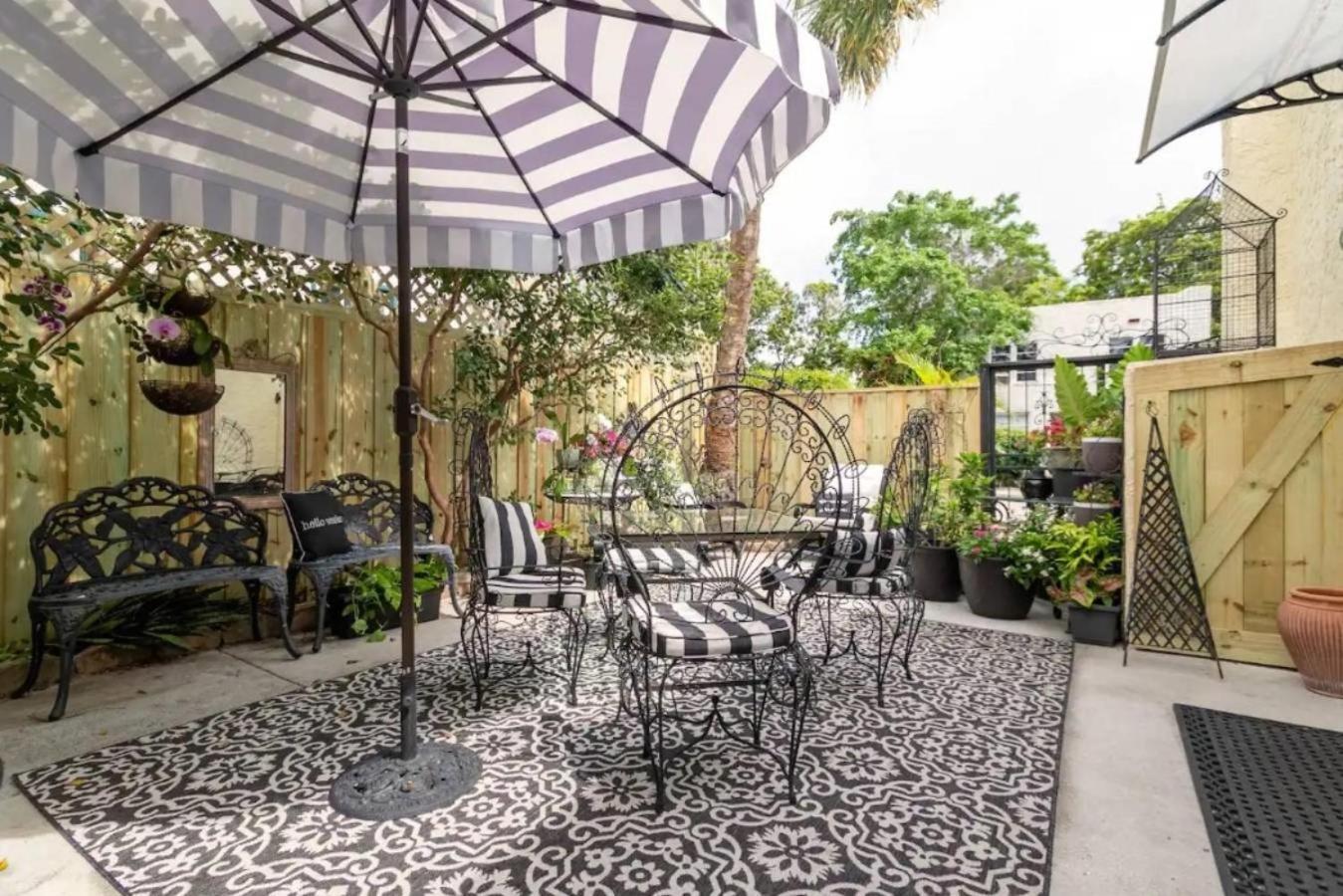 Tropical Designer House In Heart Of Antique Row Wpb Vila West Palm Beach Exterior foto